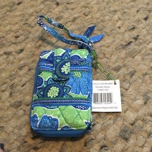 Vera Bradley Doodle Daisy Carry it All Wristlet